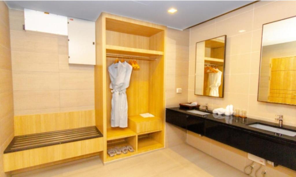 
Twin Room with Mountain View
