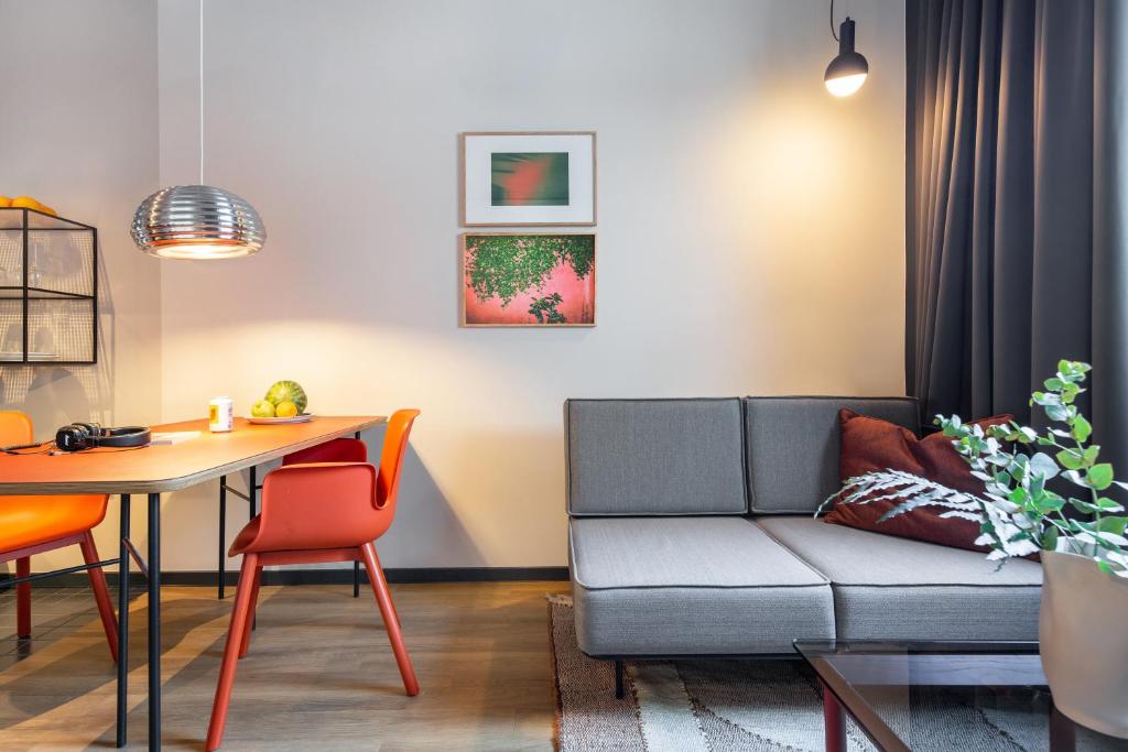 STAYERY Bielefeld Hauptbahnhof - 13