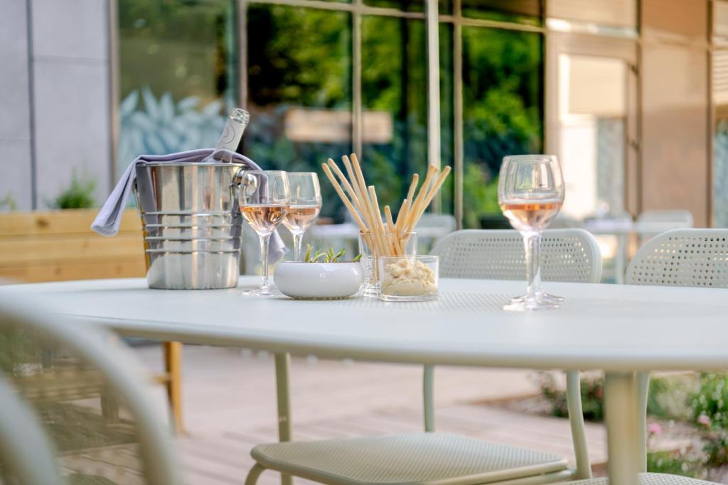 Résidence Services Oh Activ Avignon - Resim 17