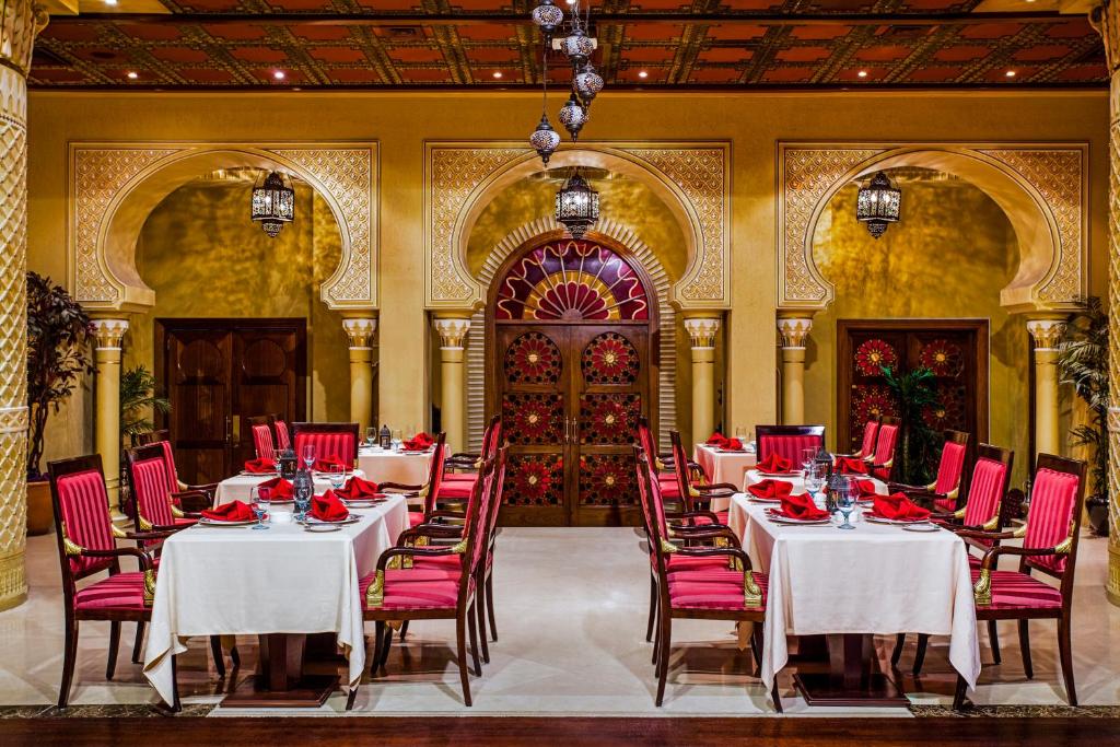 Gallery image of Corniche Hotel Abu Dhabi in Abu Dhabi