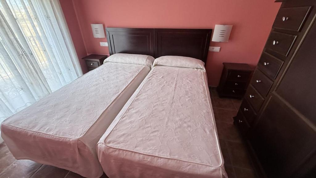 HOTEL LOS GUILOS - Deluxe Double Room