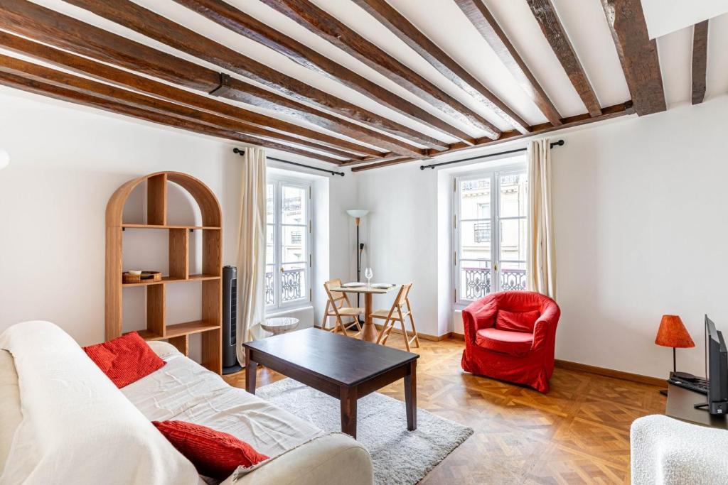 GuestReady - Chic & Central Paris Hideaway for 2