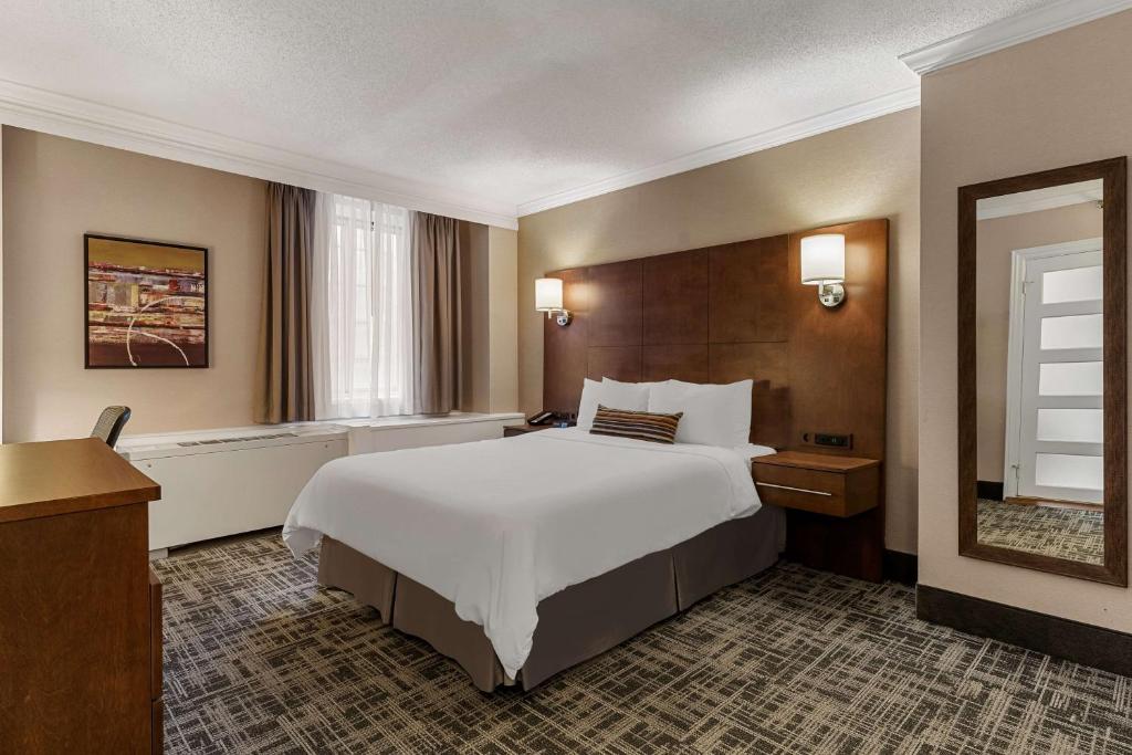 Best Western Ville-Marie Montreal Hotel & Suites - Resim 28
