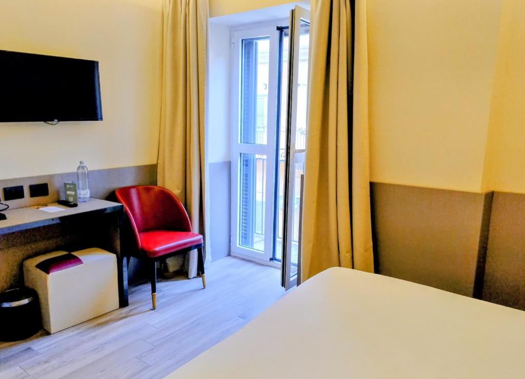 JR Hotels Bocconi Milano - Resim 5