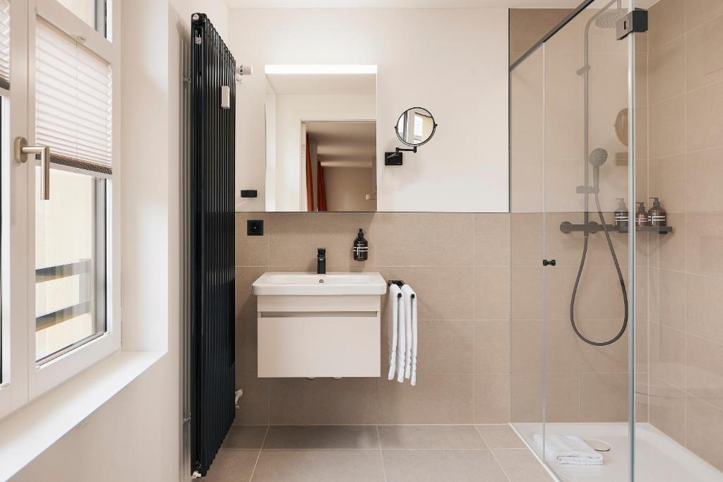 Stay Sunday - Resim 3