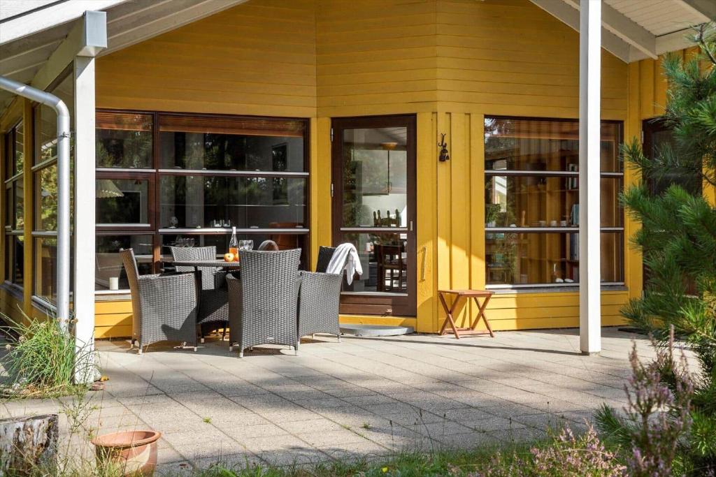 Zgradba, v kateri se nahaja počitniška hiška