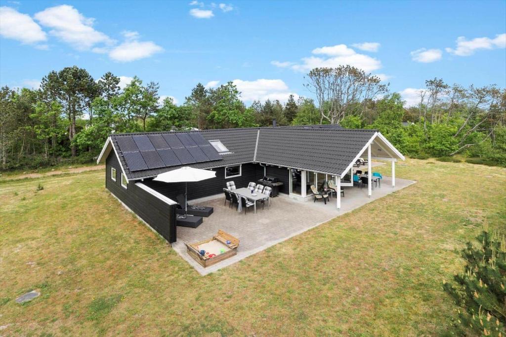 Budova, kde se prázdninový dům nachází