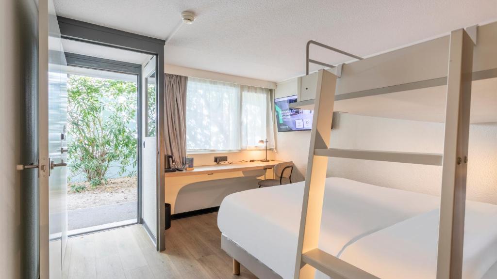 Campanile NATURE - Marseille Saint-Antoine - Resim 14