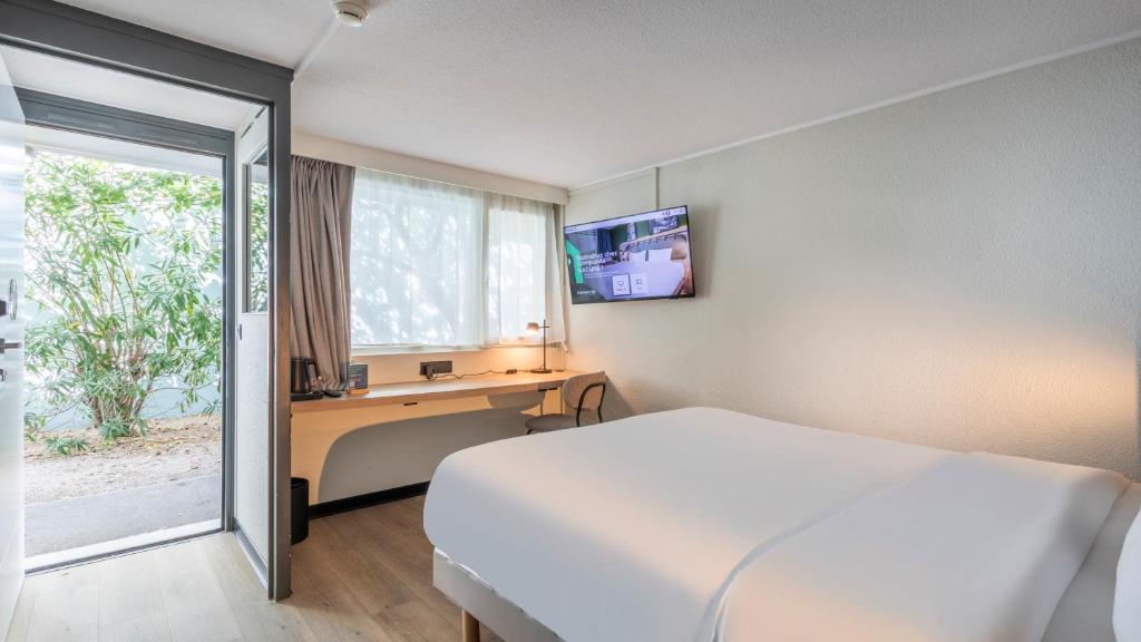 Campanile NATURE - Marseille Saint-Antoine - Resim 6