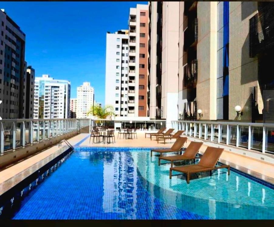 Πισίνα στο ή κοντά στο FLAT 313 S4 Hotel