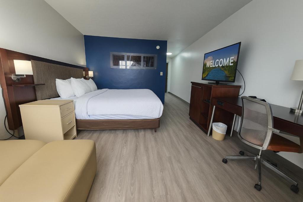 Clarion Inn Idaho Falls Riverfront - 