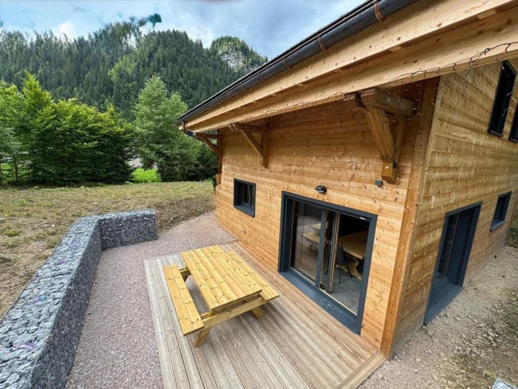 Chalet individuel 8 personnes avec parking à Châtel