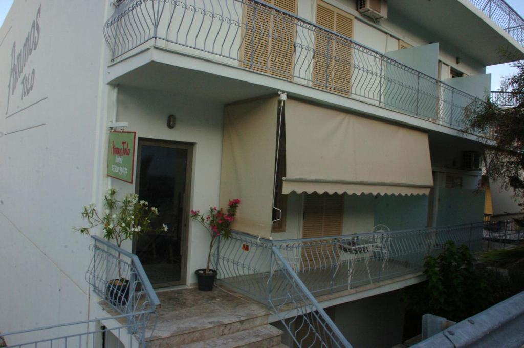 Balkón nebo terasa v ubytování Ψιλή Άμμος
