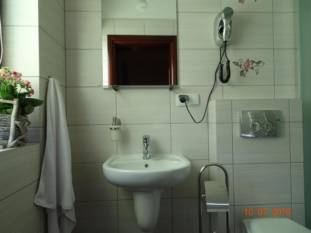 Kúpeľňa v ubytovaní ZłotyOgród