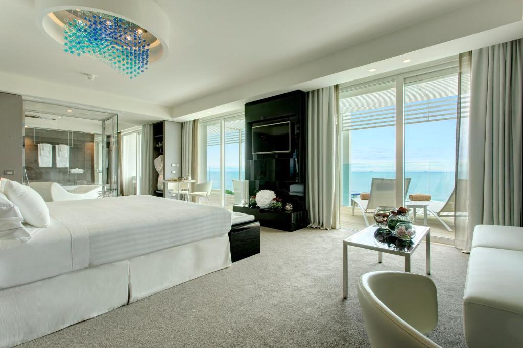 Posteľ alebo postele v izbe v ubytovaní Almar Jesolo Resort & Spa