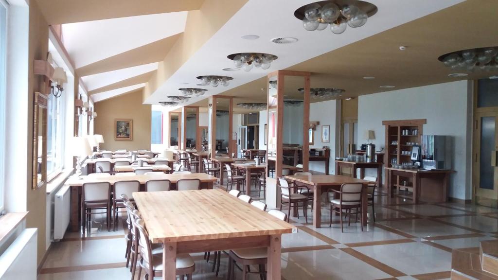 Zdjęcie z galerii obiektu Hotel BouCZECH w mieście Lipno nad Vltavou