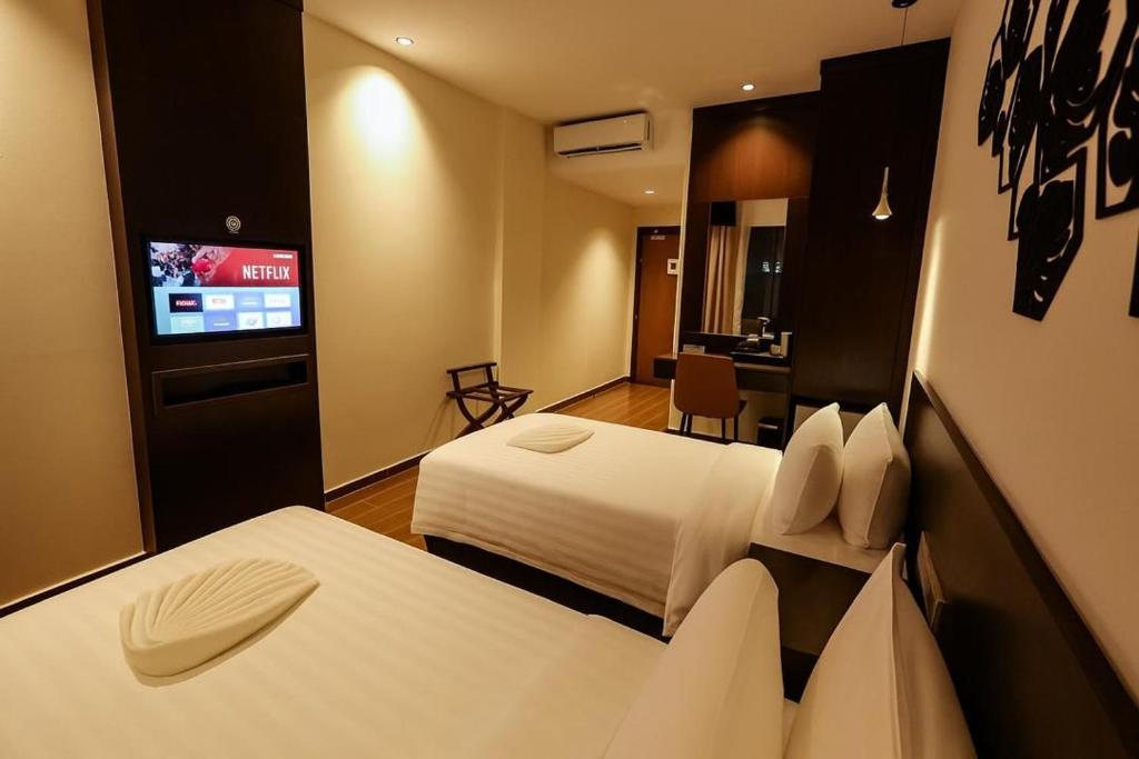 Elissa Hotel & Suites - Deluxe Twin Room