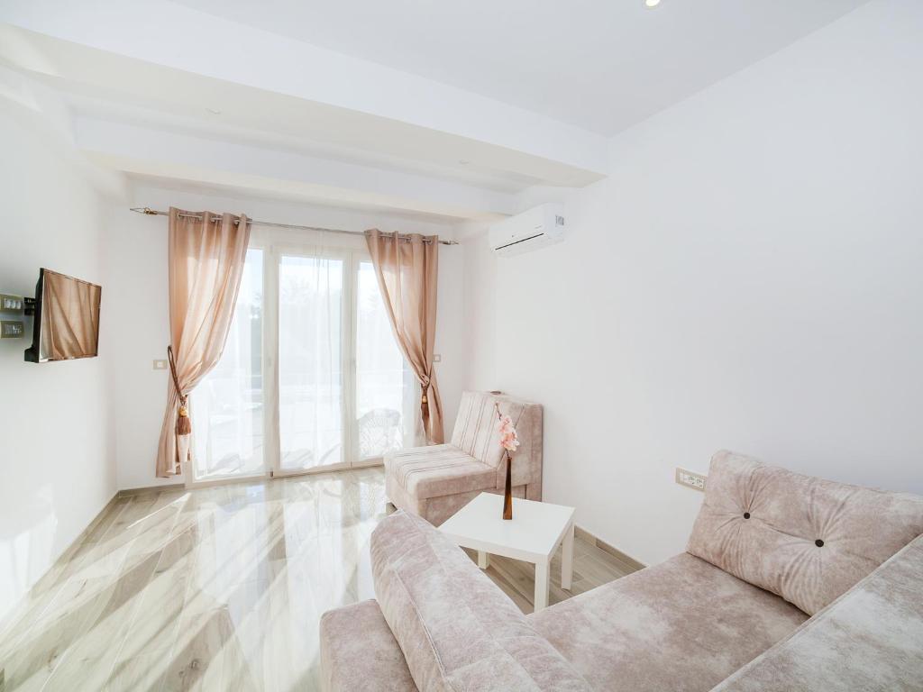 Sea Point Apart hotel Tivat - Studio With Terrace And Pool View (3 Adults)