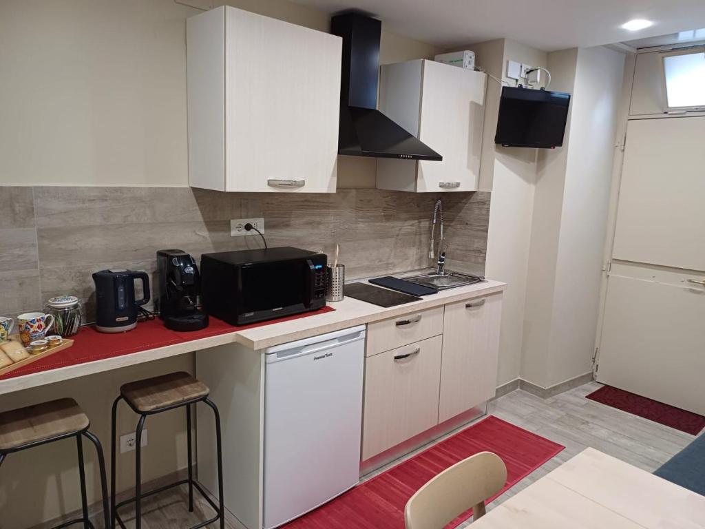 Dapur atau dapur kecil di Vecchio Borgo House