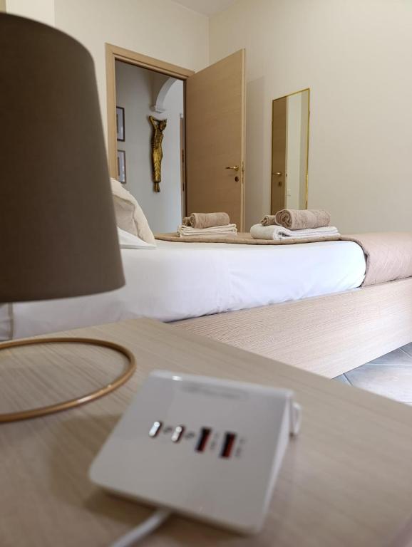 Domus REA Bracciano - Self Check-in H24 - One-Bedroom Apartment With Terrace