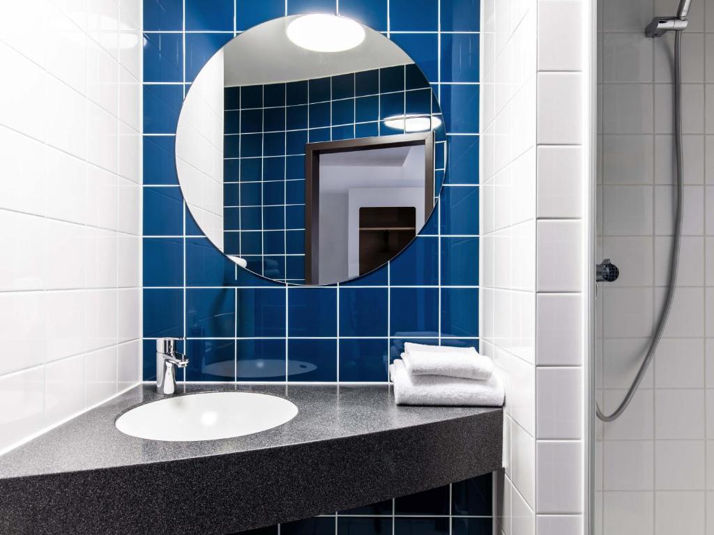 B&B Hotel Hamburg City-Ost - Resim 27