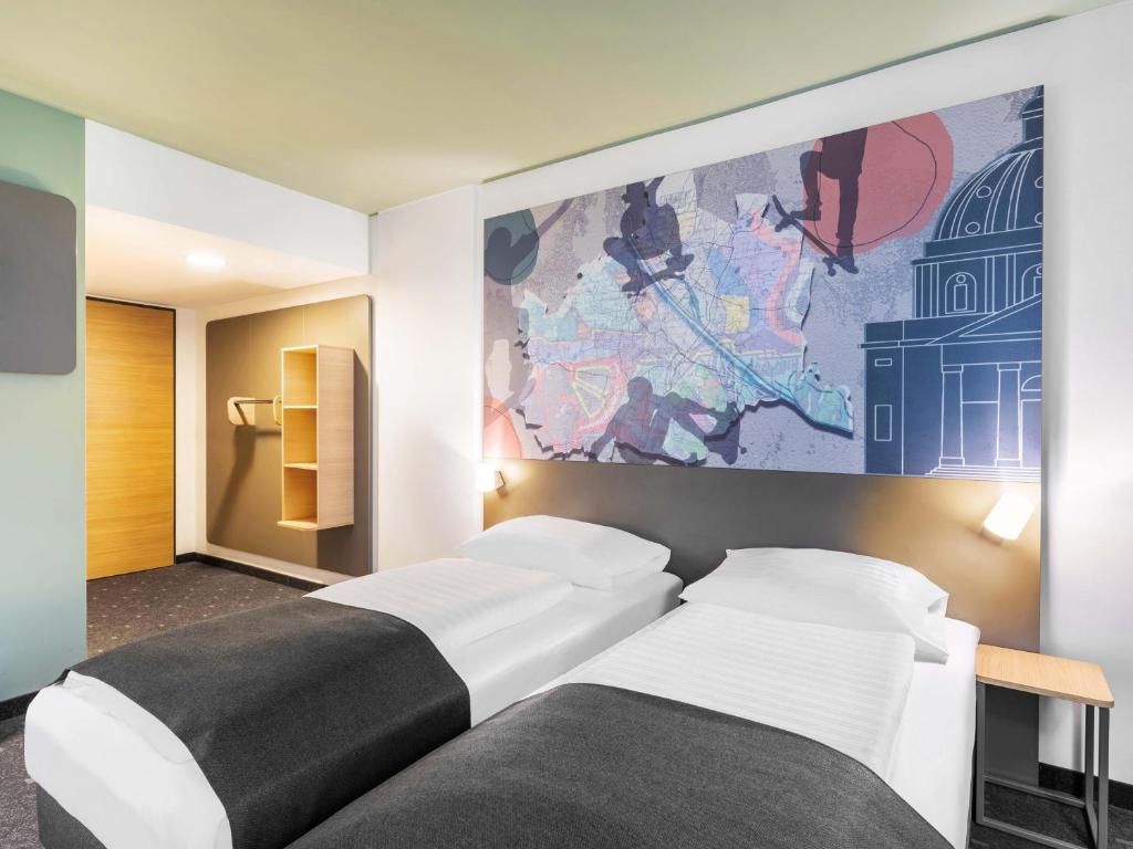 B&B HOTEL Wien-St-Marx - Resim 1