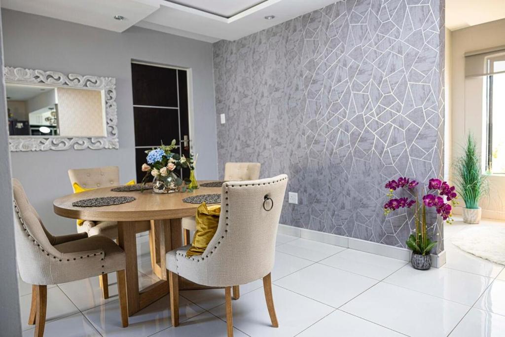 Ảnh trong thư viện ảnh của Home away from Home ở Maseru