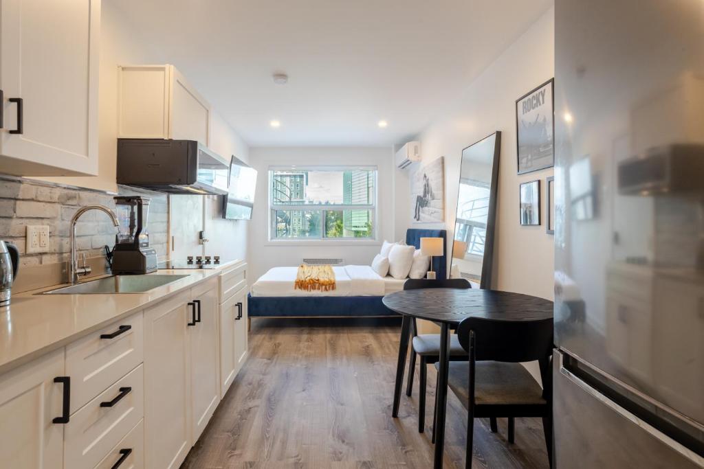 Theatre Hotel by Lodgo - Resim 45