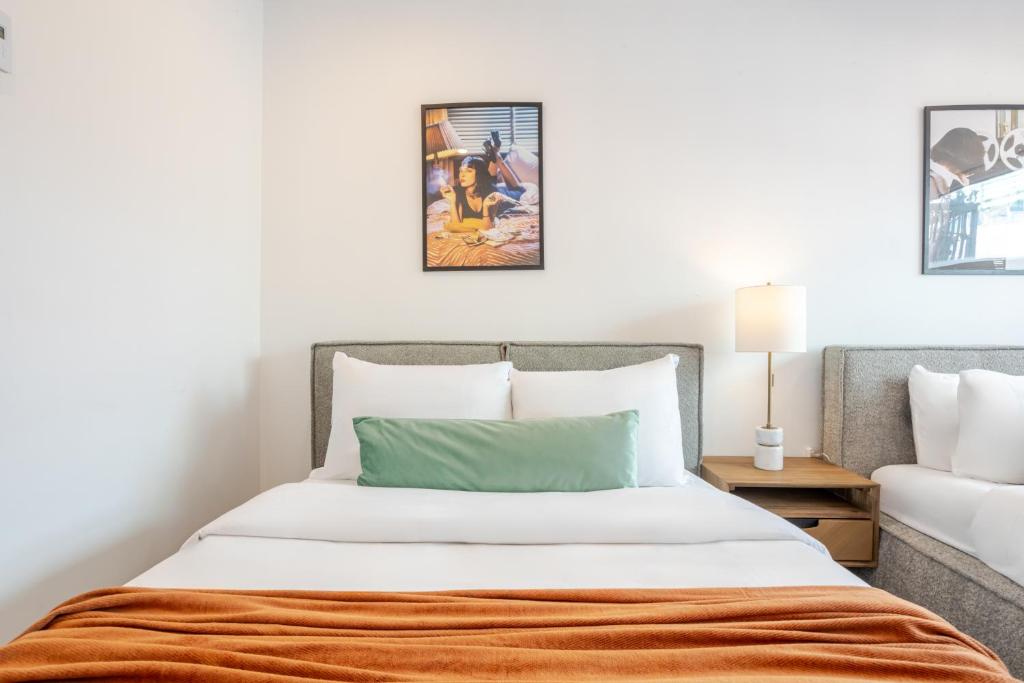 Theatre Hotel by Lodgo - Resim 28