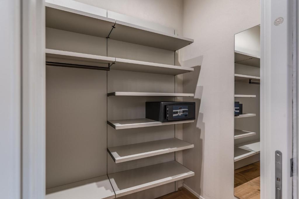 
Triple Room with Bathtub 3rd Floor - Annex Building
