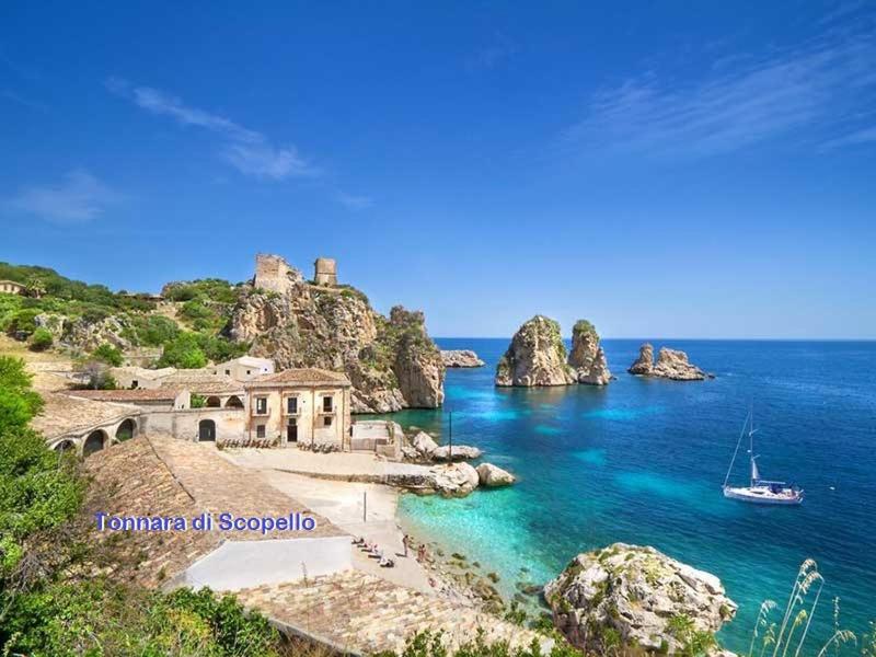 Booking.com: Casa vacanze Sul Golfo di Bonagia , Tonnara di Bonagia, Italia  - 11 Giudizi degli ospiti . Prenota ora il tuo hotel!