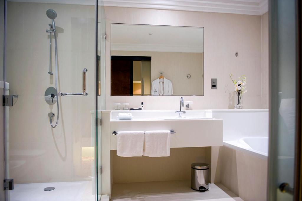 Millennium Airport Hotel Dubai - Resim 30