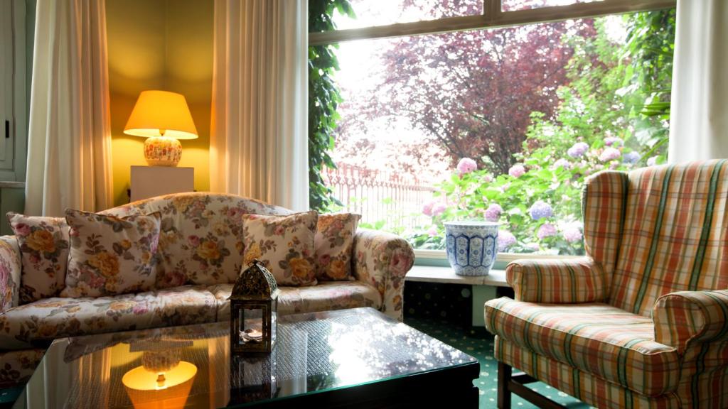 Posezení v ubytování Hotel Victoria & Iside Spa