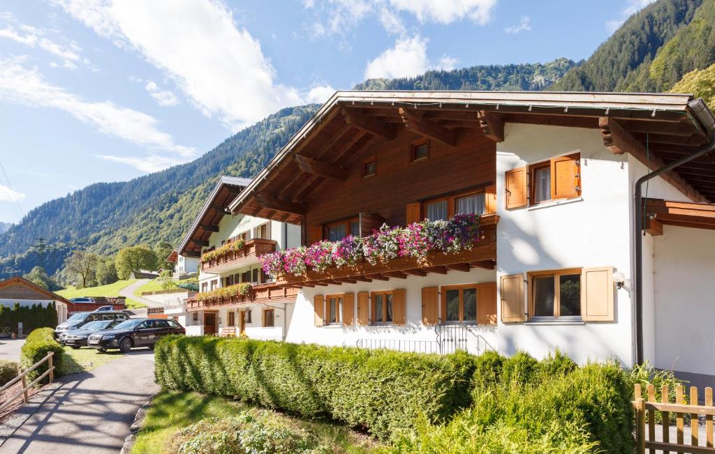 Nespecifikovaný výhled na hory nebo výhled na hory při pohledu z bed and breakfast