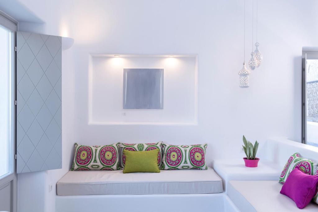 Skyfall Suites - Adults Only - 13