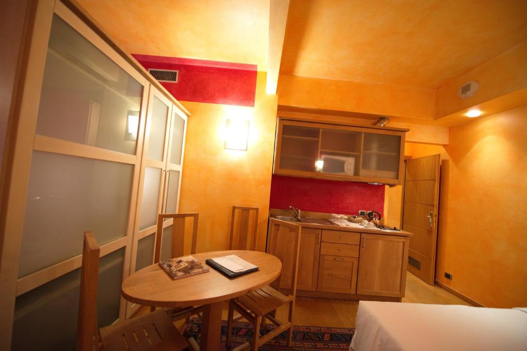 Appartamenti Porta Nuova 80 - Resim 17