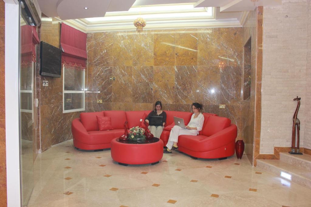 Posezení v ubytování Bayan International Hotel