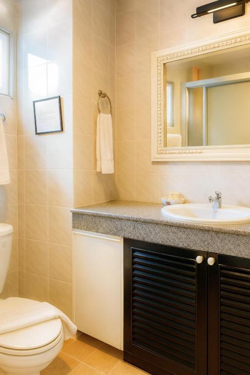 Orchid Hotel and Spa Kalim Bay - Resim 36