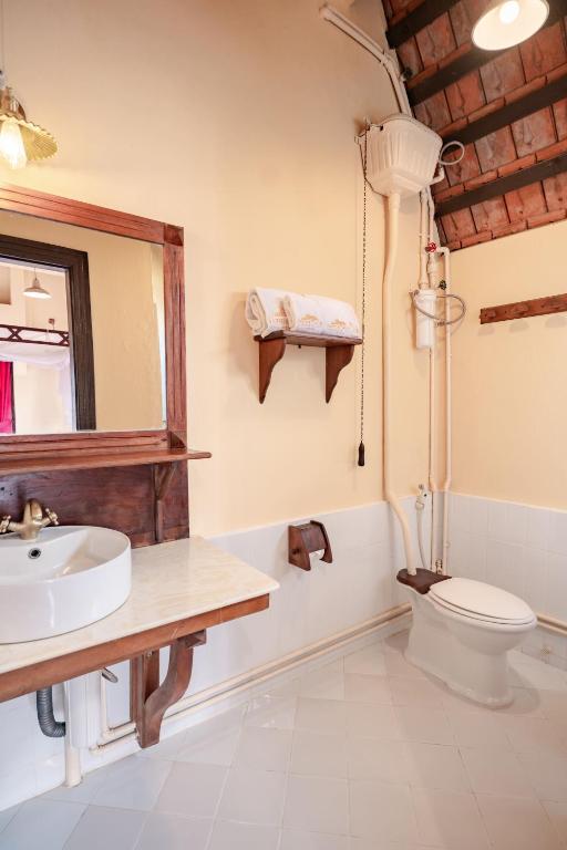 Grand Deluxe Nhìn Ra Thành Phố