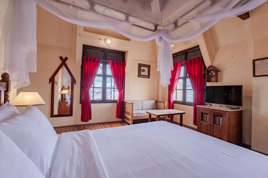 Phòng Deluxe Giường Đôi