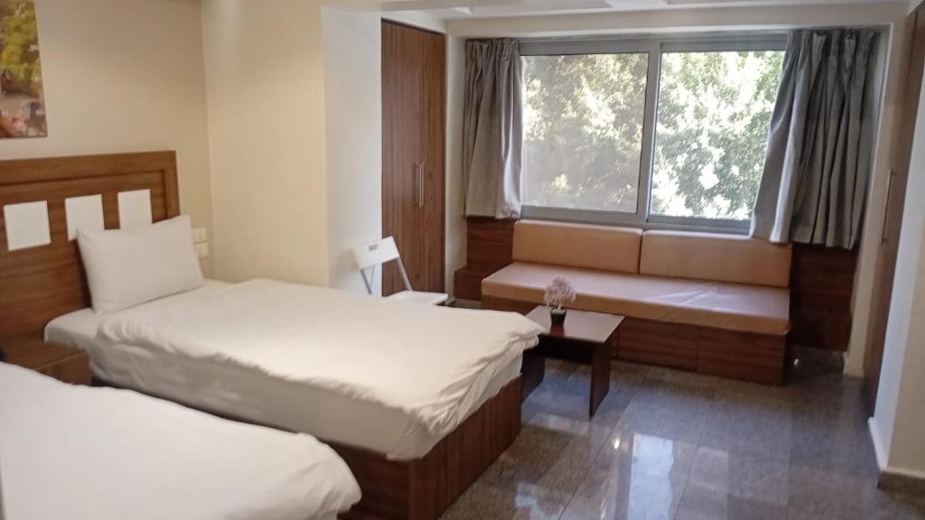 Royal Inn Residence - 15