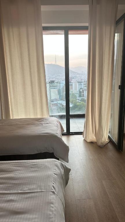 لابی و فضای عمومی Hampton Stylish in Tbilisi - تصویر ۵