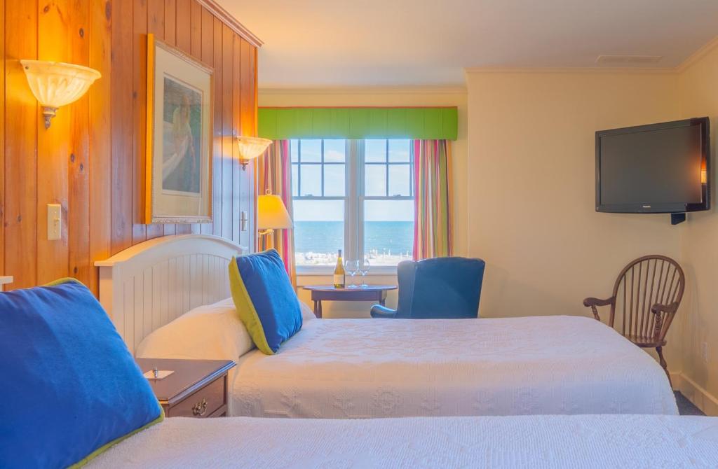 Postel nebo postele na pokoji v ubytování Winstead Beach Resort