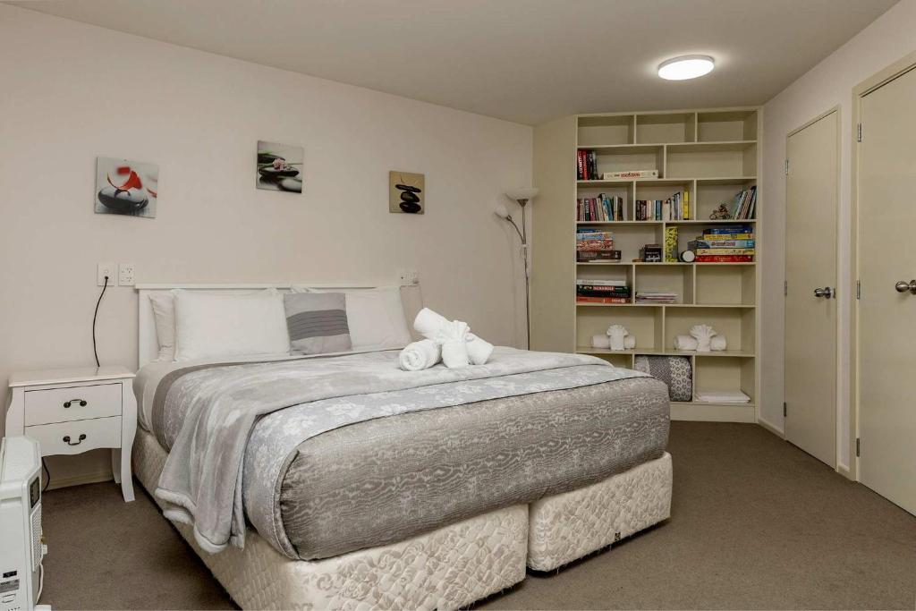 Studio 28 - Resim 17