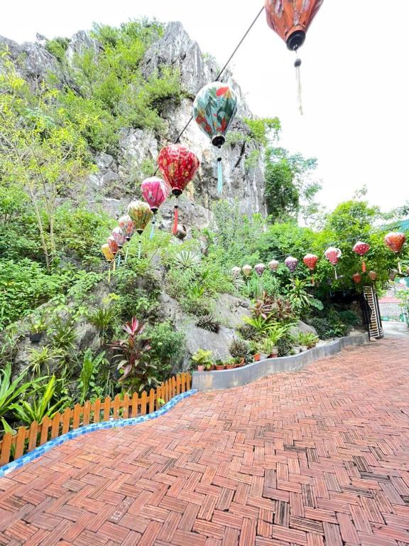 Phòng 2 Giường Đơn Nhìn Ra Núi