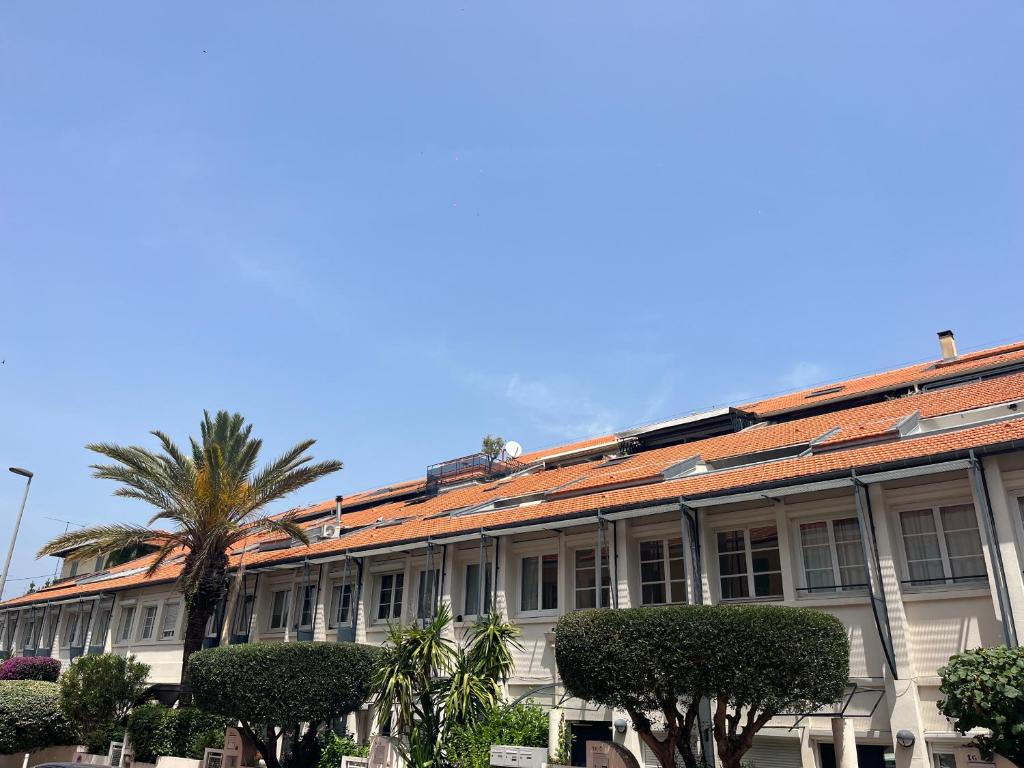 La petite MAISON BLANCHE CANNES
