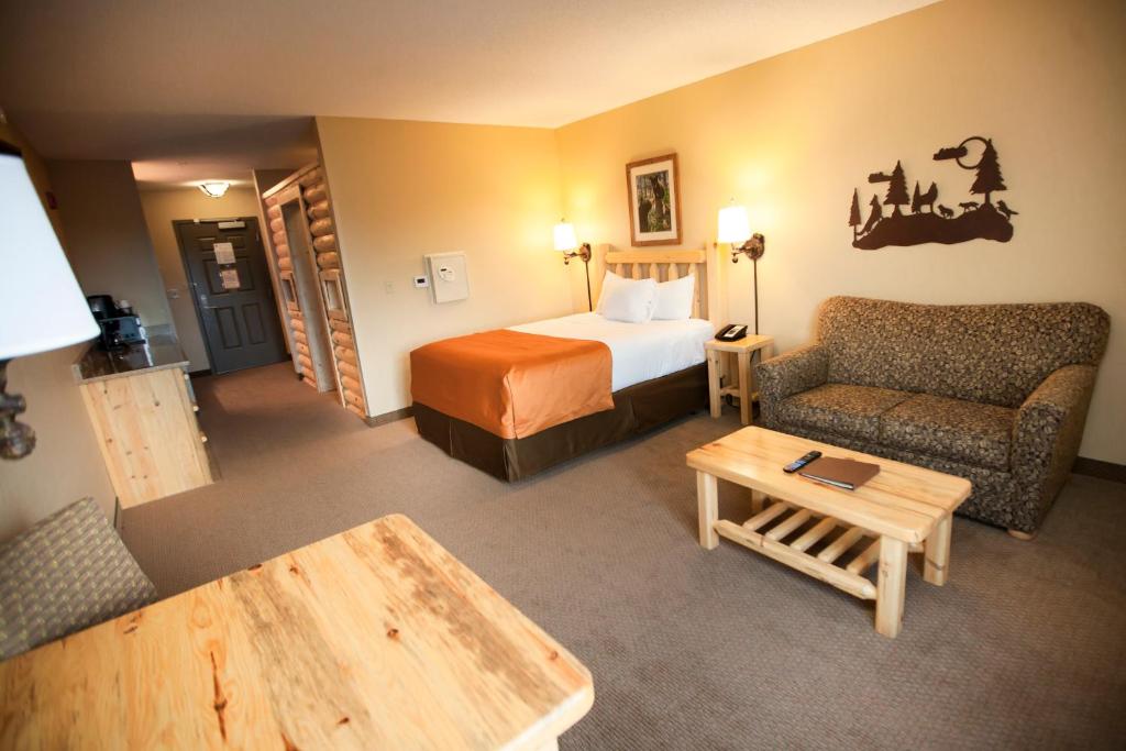Great Wolf Lodge New England - Junior Cabin Suite