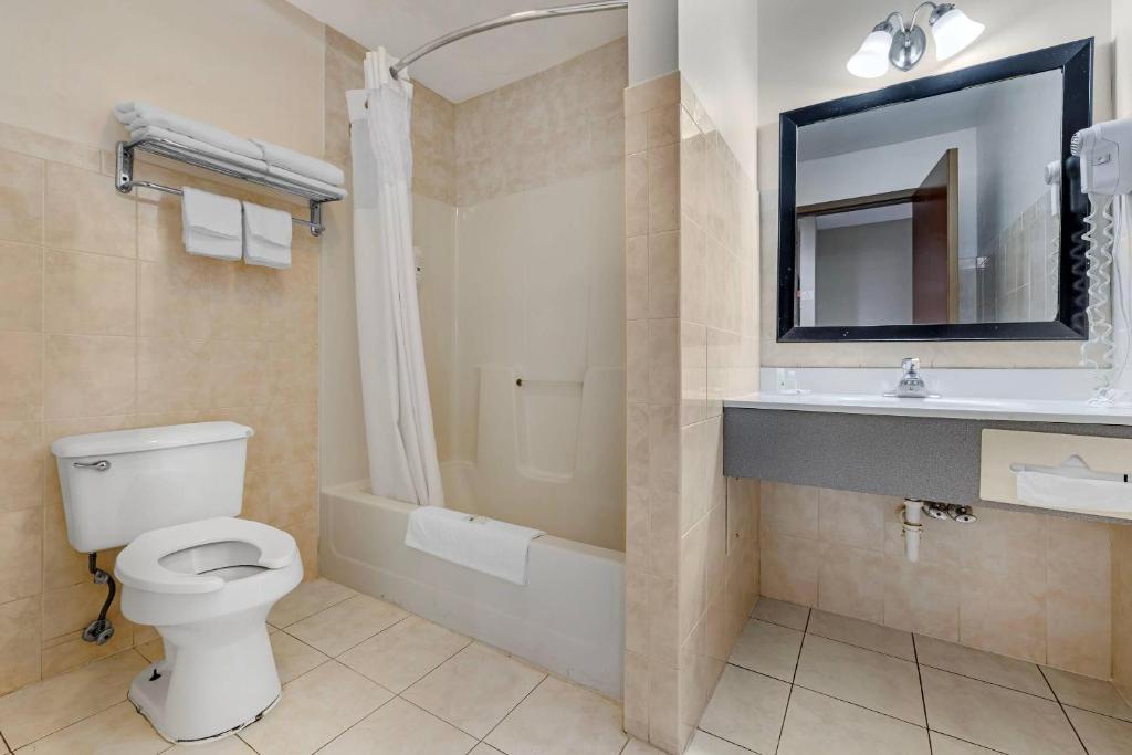Quality Inn - Niagara Falls Blvd - 