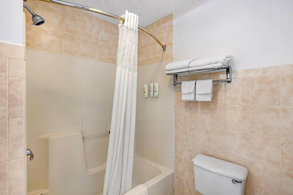 Quality Inn - Niagara Falls Blvd - 