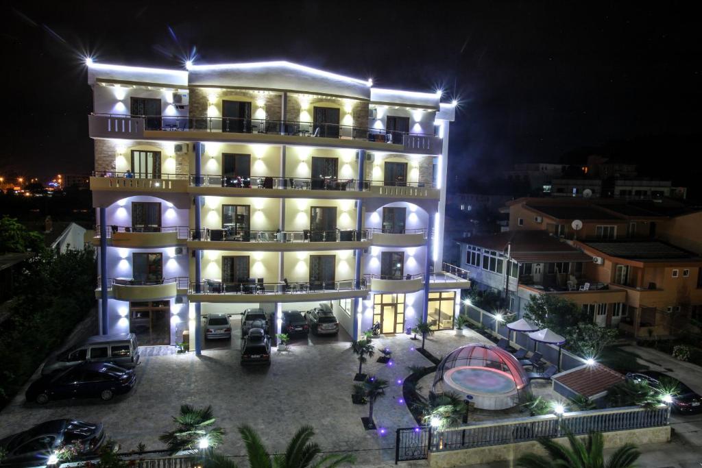 Budova, kde se hotel nachází